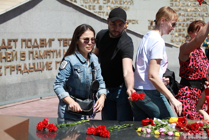 В Усть-Каменогорске празднуют День Победы