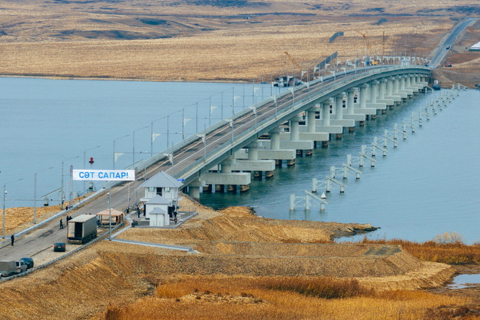 Мост через Бухтарминское водохранилище открыт