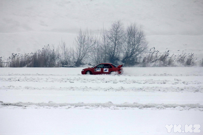 Авторалли на льду (+фото)